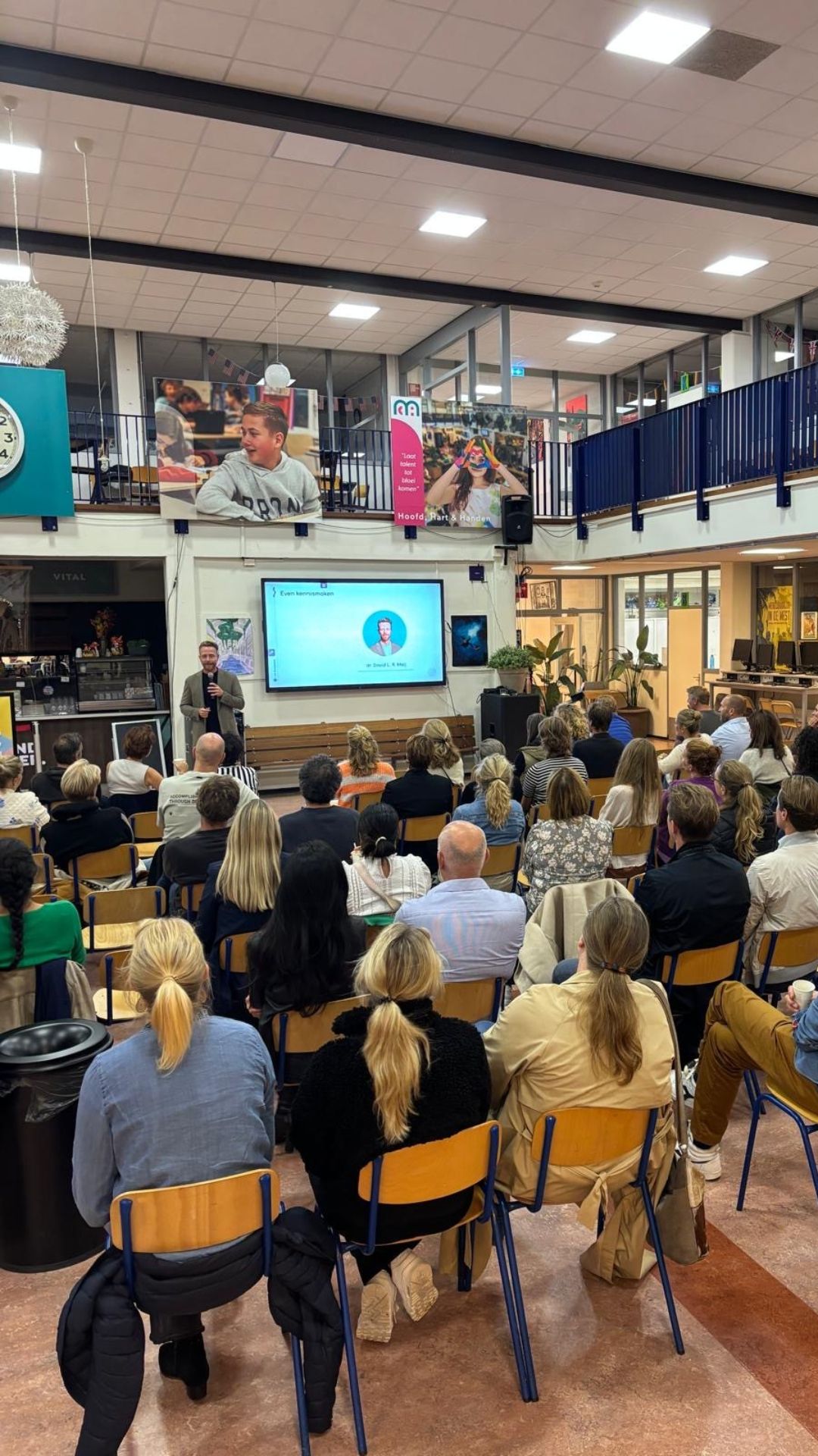 Inspiratiesessie 'AI in het onderwijs' die je omverblaast?